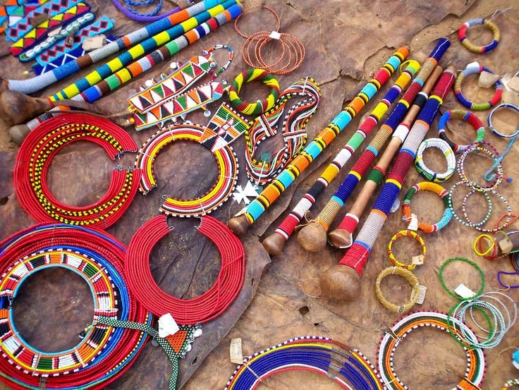 Arts & Crafts - Traditional Tanzanian Art